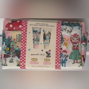Nathalie Lete Joyeux Noel Travel Washbag Gift Set -  Body  Cream & Body Wash NEW